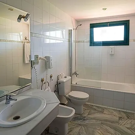 Holacamp Hotel Sabiñánigo