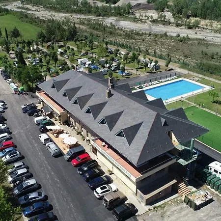 Sabiñanigo Camp&hotel Hotel