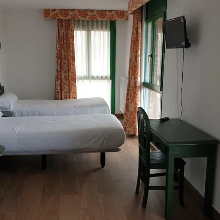 Sabiñanigo Camp&hotel 2*