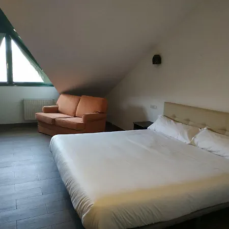 Sabiñanigo Camp&hotel 2*